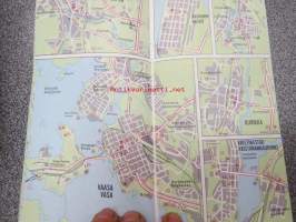 Kaupunkien kautta-ajokartat, tiekohtaiset nopeusrajoitukset, ensiapusairaalat ja terveyskeskukset / Genomfratskartor över städer, hastighetsbegränskningar,