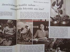 Kotiliesi 1952 nr 16 -mm. Elokuun antia Viinimarjajuoma, Vadelma ja viinimarjapaistos, Kesävanukas, Turun Mamman etikkakurkkuja, Oletko toinen nainen, Naistenkylä