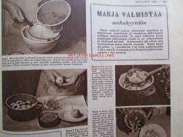 Kotiliesi 1952 nr 19, 2.10.1952, Takapihan vilkasta elämää, Sampo Lahtela Juokseeko taskuraha itsestään Gallup 72 pojasta, Sairaanhoitaja Aino Durchman, Munacurry...