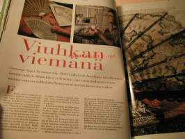 Glorian Antiikki  kesä  2000 päätoim. Leena Nokela
