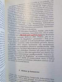 Vuosisata metsätalouden myötä. Suomen Metsäyhdistys - Finska Forstföreningen 1877-1977