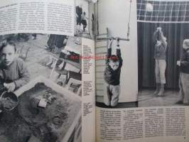 Kotiliesi 1969 nr 14 -mm. Suhtautuminen kehitysvammaiseen, Rakennetaan uima-allas pihalle, Termospullo, Marjasato kypsyy ja säilöminen, Näin eletään