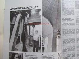 Kotiliesi 1970 nr 24 -mm. 6 Miestä valmistuu lastenkoteihin kasvattajiksi, Kuorikosken kirkonrakentajat Kaustiselta, Simone de Beauvoir ja vanhuus,