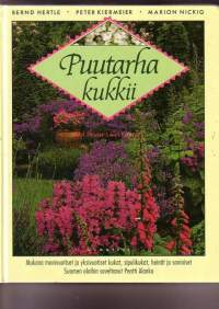 Puutarha kukkii