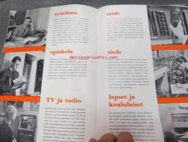 Koko maailma avautuu Teille Linguaphone kielilevyltä -kielikurssien esittelykirja