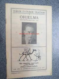 Turun Työväen Teatteri ohjelma näytäntökausi 1926-1927 -näytelmä &quot;Häät Rymättylässä&quot;