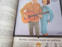 Me naiset 1967 nr 15 sis. mm. seur. artikkelit / kuvat / mainokset; Friitala, Kulta-Katriina, Koff Wienerbier, Pikkunaiset Kristiina Kankaanpää - Leeni Vesanen -