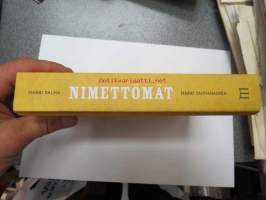Nimettömät  - Kansanvalokuvauksen maaginen maailma