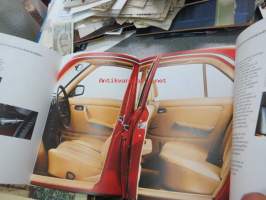 Mercedes-Benz 200D 240D 300D 1981 -myyntiesite, ruotsinkielinen
