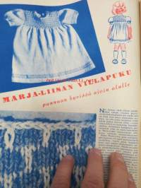 Kotiliesi 1945 nr 15-16, sis. mm. seur. artikkelit / kuvat / mainokset; Kansikuva - sommitellut Doris Bengström, Marja-Liisan villapuku pannaan alulle hyvissä