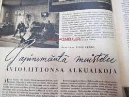 Kotiliesi 1945 nr 11, sis. mm. seur. artikkelit / kuvat / mainokset; Kirjontamalleja &quot;Kesän kukkasia&quot; pieniin pukuihin, Raunioista rauhan työhön, Kotien