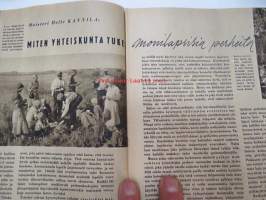 Kotiliesi 1943 nr 2, tammikuu  Kansikuvan sommitellut Doris Bengström; aiheena rukki.  Miten yhteiskunta tukee monilapsisia perheitä?