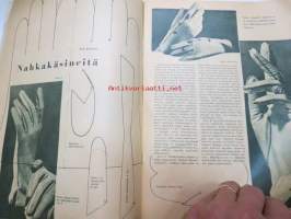Kodin Pukimet 1956 nr 2. Takakannessa ryijymalleja: Aurinkokello, Helmikuu, Linnunrata ja Porvoon markkinat