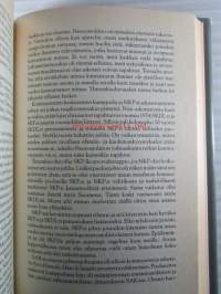 Ele Alenius Salatut tiet