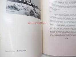 Zachariassen 100 år - Från orgelbyggeri och sjöfart till träförädling- och metallindustri - Zachariassen-bolagen 100 år -innehåller Fartygsregister + lista