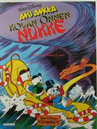 Aku Ankka ja kovan onnen nukke - Walt Disneyn klassikot