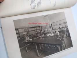 E. Merck, Darmstadt, 1934 Mai - I Präparate für Analyse, Mikroskopie usw. II Chemicalien, Präparate usw. III Mineralien und Sammlungen -reagensseja, kemikaaleja