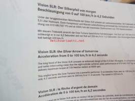 Mercedes-Benz Vision SLR Press Information - lehdistötiedotekansio värikuvineen ja tietoineen, urheiluauton konseptin esittelyä
