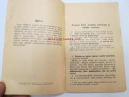 Oppilaskirja nr 367 Nousiaisten kunnan Kirkonpiirin Ylemmän kansakoulun oppilas Tyyni Jaska, kirjoitettu kouluun I osastolle 20.8.1917