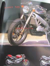 Cagiva 2002  - Moottoripyörämallisto myyntiesite