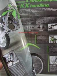 Kawasaki - Moottoripyörämallisto myyntiesite