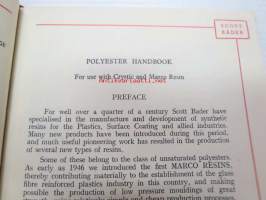 Polyester Handbook 1957 -muovin / lasikuidun voittolulun alkutaipaleen kirja, jossa selostetaan teknisiä ominaisuuksia, työstettävyyttä, muotoilua jne.,