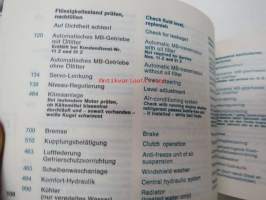 Mercedes-Benz Service Booklet / Huoltolipukevihko