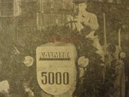 Koneviesti 1956 /5-6 -mm. Lanz-Bulldog diesel D 2416, Ferguson-auto, 1956 Jawa-mainos, Moniteräinen moottorisahaTraktorin vetopyörien luistoa poistava huomattava