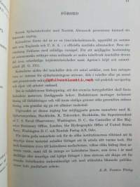 Svensk Sjöfartskalender med nautisk almanack  1967 - ruotsalainen  merenkulkukalenteri / almanakka  / vuosikirja 1967