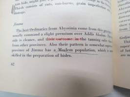 Exotic hides (not including La Plata hides) -eksoottiset nahkavuodat, esittelee erilaisia nahkavuotia maailman eri puolilta, englanninkielinen