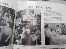 Bob Jones University 1961 Vintage &quot;Petimus credimus&quot; -amerikkalaisen, voimakkaasti uskonnollissävytteisen, yliopiston vuosikirja - chi kappa delta sophomores