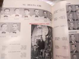 Bob Jones University 1961 Vintage &quot;Petimus credimus&quot; -amerikkalaisen, voimakkaasti uskonnollissävytteisen, yliopiston vuosikirja - chi kappa delta sophomores
