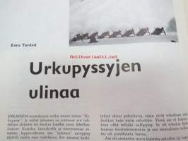 Kansa Taisteli 1962 nr 9 sis. seur. artikkelit; Heikki Virtanen - Entiseen malliin joukkueittain eteenpäin, Hugo Österman, V. Rautiainen - Panssarien