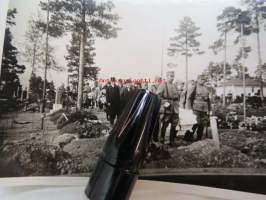 Suoejeluskuntahautajaiset -valokuvasarja, 3 kpl
