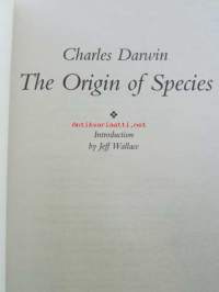 Darwin The Origin of Species - Lajien synty