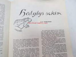 Kansa Taisteli 1966 nr 12 sis. seur. artikkelit; Albert Kokkonen - Joulu saapui rintamallekin, K.L. Oesch - Puolustaisteluidemme syiden selvittelyä, Olli Kestilä