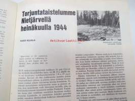 Kansa Taisteli 1967 nr 7, sis. artikkelit; P. Kinnarinen - Läpimurto aamun valjetessa, Sakari Rokka - Taistelujen tahinaa Kostamuksen tiellä, Henrik J. Vuokkola -