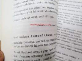 Elämä ja henki (pirstaleita) - Harrastelijafilosofi Tarmo Jokinen on kirjoittanut elämänkokemuksiensa perusteella -Pekka Siitoin tuotantoa