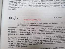 Hitlerin testamentti 1945 Kansallis-Mytologinen Yhdistys -Pekka Siitoin -tuotantoa  (sininen kansi)