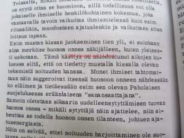 Mustan Magian Salaisuudet (Noidan käsikirja) 666 Ave Satan! -Pekka Siitoin tuotantoa,  Mitä välineitä noita käyttää?, Mitä ovat taikajuomat?, Mitä ovat rituaalit?...