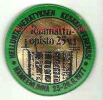 Helluntaiherätyksen Kesäkonferenssi 1977 Hämeenlinna -  rintamerkki, rintalappu  muovia