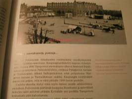 Sadan vuoden urakka. Tampereen talojen rakentajat 1902-2002