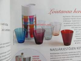 Glorian Antiikki 3/2011 nr 98, eduskuntatalo, Fujiwo Ishimoto, loistava Tullgarn, Helena ja Markku Turpeisen koti Tammisaaressa