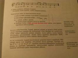 Leikimme laulaen ja soittaen