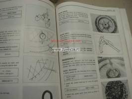 Suzuki DR125 service manual -korjaamokirja