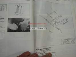 Suzuki DR125 service manual -korjaamokirja