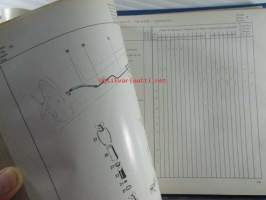 Hanomag Henschel Ersatzteile-Katalog Chassis Spare Parts List F 45-0, Edition A  - Varaosaluettelo