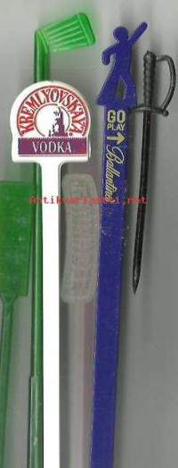 Coctail tikkuja 6 kpl muovia
