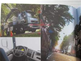 Volvo visiitti 2006 nr 2 - Raskaskaluston asiakaslehti