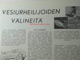 Tekniikan maailma 1955 nr 5, sis. mm. seur. artikkelit / kuvat / mainokset; Uusi Nikon S-2, Halpa ja helppo rakenteinen Vihmuri eli puutarhakastelija, Tislauksesta,